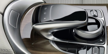 mercedes-comand-scroll-wheel-1024x352
