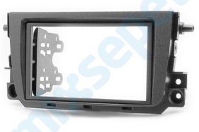 Smart ForTwo 11-358 Multimedya Çerçevesi Satışı