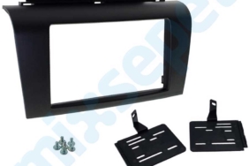 Mazda 3 Teyp ve Çerçevesi 11-081p Satışta