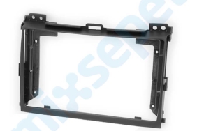 Toyota Land Cruiser Prado 9″ Multimedya Çerçevesi 22-002