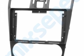 Subaru Multimedya Çerçevesi 9 inç 22-932