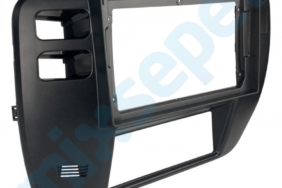 Nissan Patrol 9″ Multimedya Çerçevesi 22-330