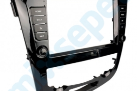 Nissan X-Trail 9 İnç Multimedya Çerçevesi